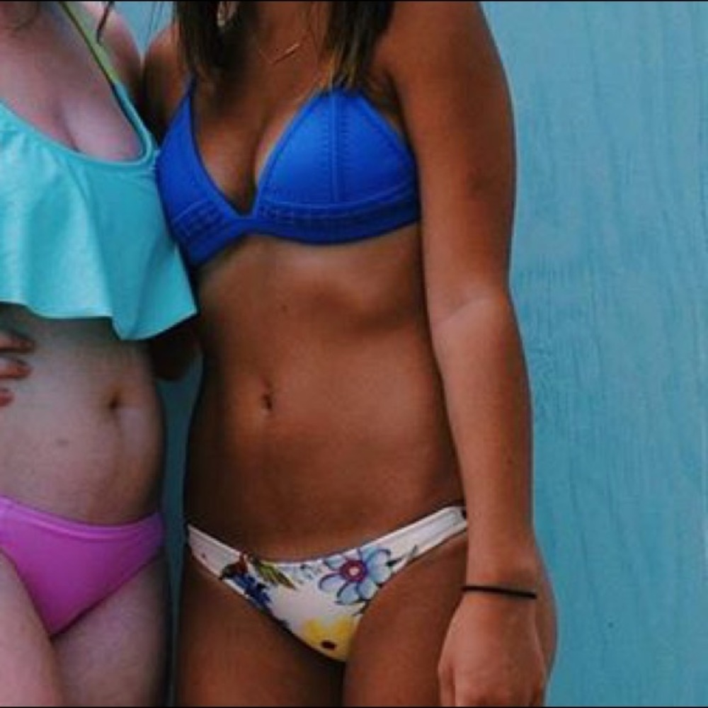 Blue triangl swim top